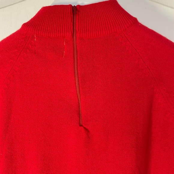 Mint condition vintage sweater. - Picture 5 of 8